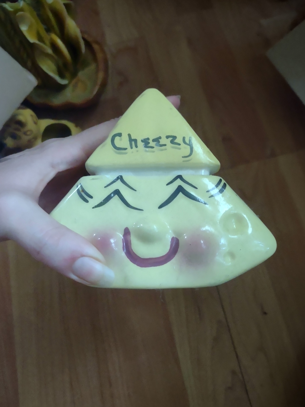 Cheezy Yellow Ceramic Cheese Shaker - Cute Kitchen Storage